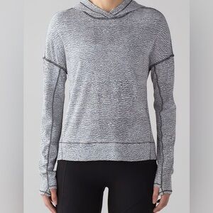 Lululemon Size 8 Nylon Lycra Stretchy Hoody Sweater White Gray